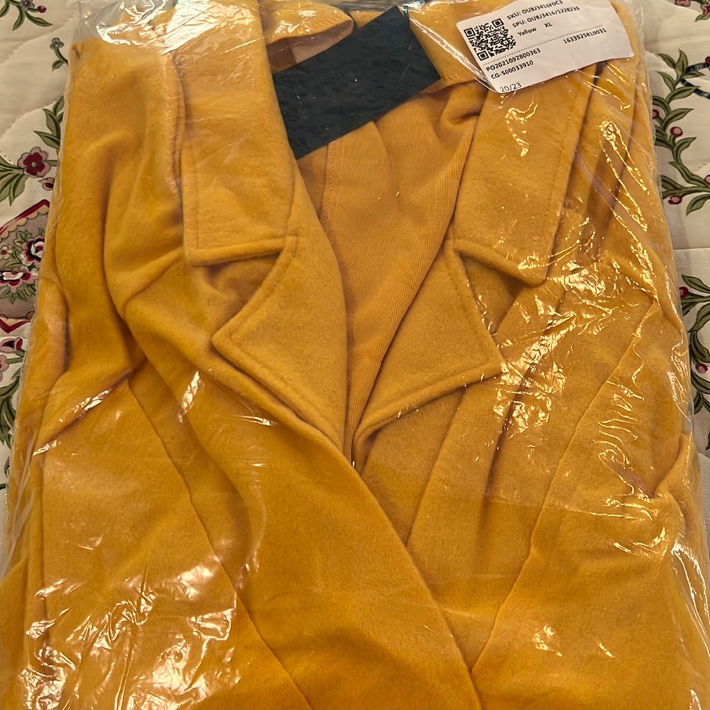 NWT - FHQ Collection Overcoat - Picture 7 of 7